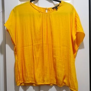 Sunny yellow blouse Banana Republic